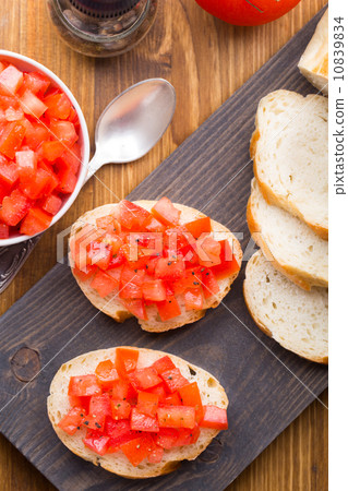 Italian bruschetta with tomatoes 10839834