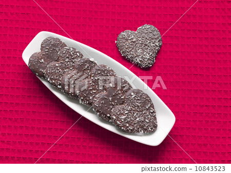 Heart shaped valentine cookies on plate Heart shaped valentine cookies on plate 10843523