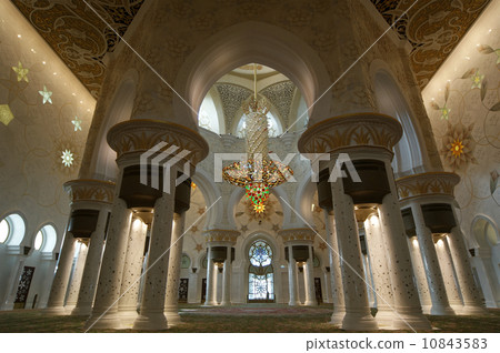 Abu Dhabi Sheikh Zayed White Mosque in UAE Abu Dhabi Sheikh Zayed White Mosque in UAE 10843583