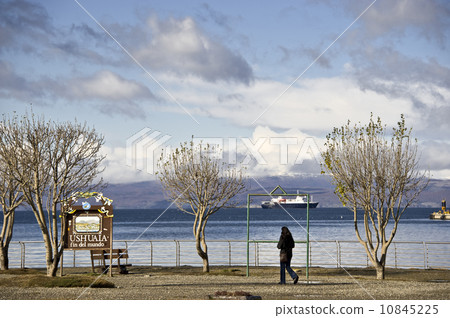 Ships Visit Ushuaia Argentina Ships Visit Ushuaia Argentina 10845225
