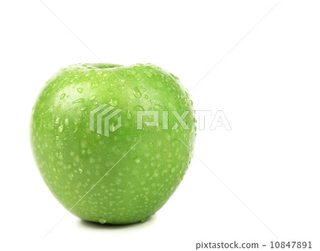 Wet ripe green apple. Isolated on white 10847891