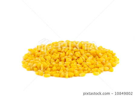 Handful canned corns. 10849802