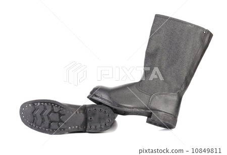 Military knee boot with rough sole. 10849811