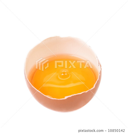 Broken egg Broken egg 10850142