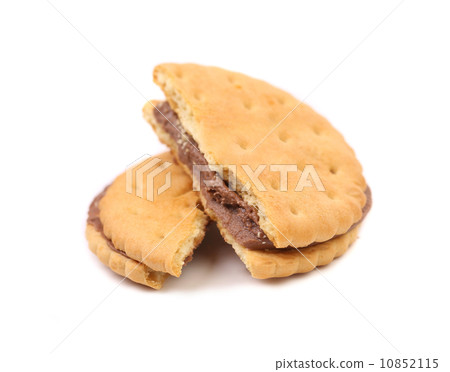 Broken sandwich biscuits with chocolate filling 10852115