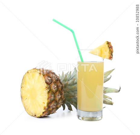 Ripe pineapple slice and juice in a glass 10852988