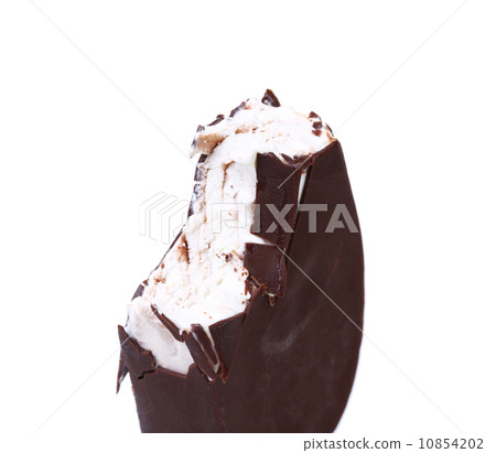 Bitten chocolate vanilla ice cream 10854202