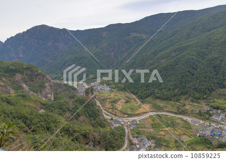 In China, Wenzhou, "Yandang Mountain", at the foot of the mountain villages and islands. (Yandang Mountain is China's famous geological park, formed in 120 million years ago) 10859225