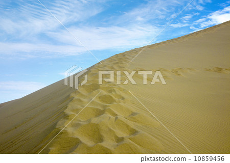 Desert in china dunhuang Desert in china dunhuang 10859456