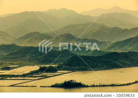 Mountain landscape background 10859633