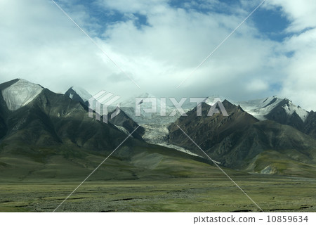 Snow Mountain in Tibet 10859634