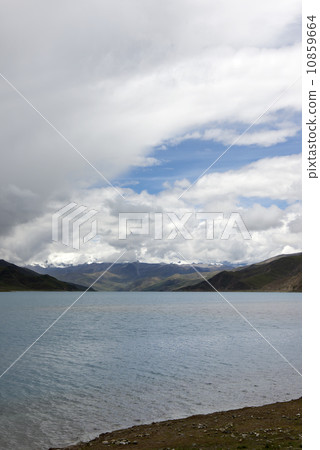 Snow lake in Tibet Snow lake in Tibet 10859664