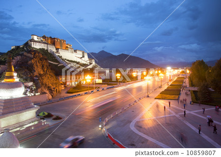 Tibet in the evening, the beautiful Potala Palace. Tibet in the evening, the beautiful Potala Palace. 10859807
