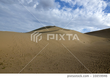 Desert in Dunhuang,China 10859946