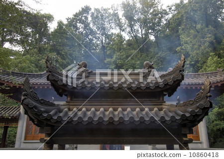 Smoky Chinese temple Smoky Chinese temple 10860418