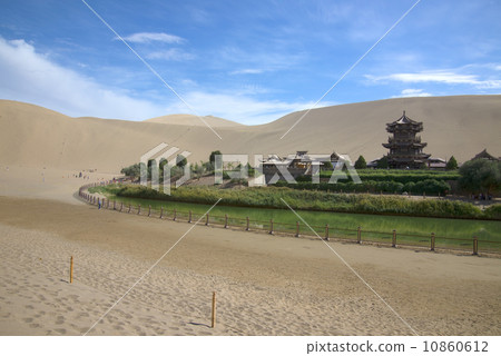 Chinese Dunhuang Crescent Lake Chinese Dunhuang Crescent Lake 10860612