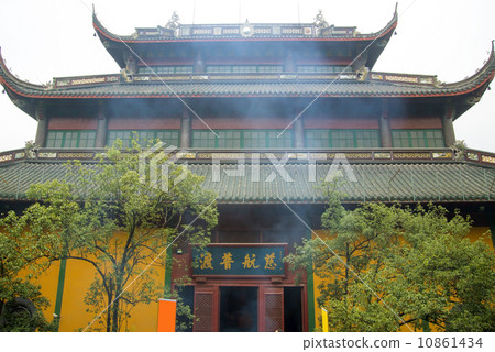 Lingyin Temple in Hangzhou, China, more than seventeen hundred centuries-old temples. 10861434