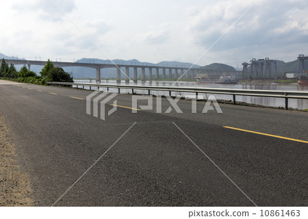 Coastal roads and bridges Coastal roads and bridges 10861463