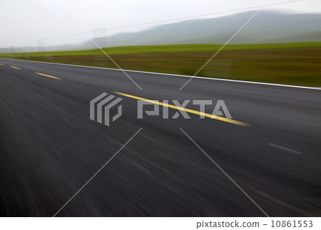 Road distance 10861553