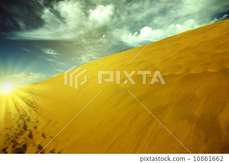 Desert Sunset Footprints Desert Sunset Footprints 10861662