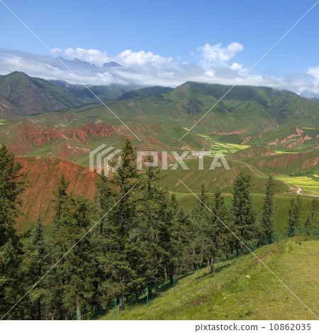 Barley Mountains Barley Mountains 10862035