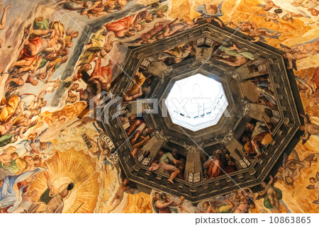 Interior of the Cathedral Santa Maria del Fiore, Florence, Italy Interior of the Cathedral Santa Maria del Fiore, Florence, Italy 10863865