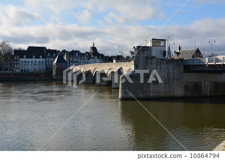 馬斯特里赫特鎮橋 10864794