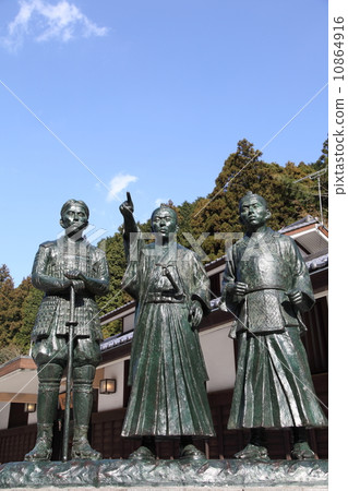 Yoshida Shoin，Takasugi Shinsaku，Hisaka Genjuu銅像 10864916