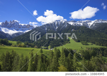 奧多爾山的奧多爾山脈 奧多爾山的奧多爾山脈 10864945