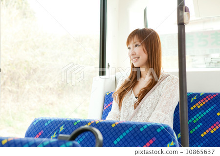 School Bus School Bus 10865637