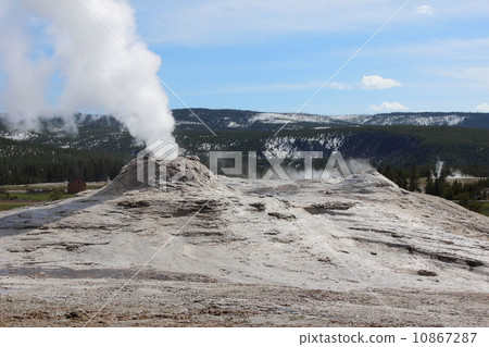 Yellowstone National Park 10867287