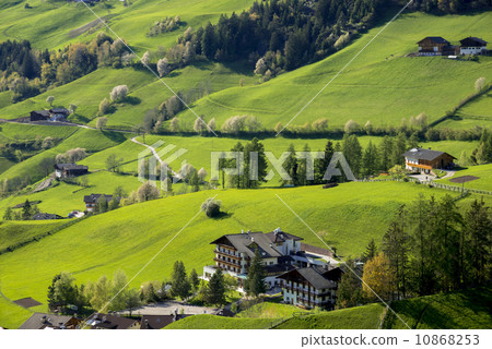 Spring landscape in the Dolomites Spring landscape in the Dolomites 10868253