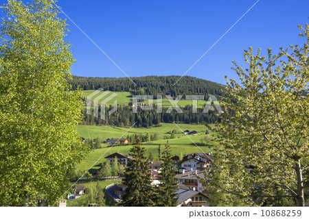 Spring landscape in the Dolomites 10868259