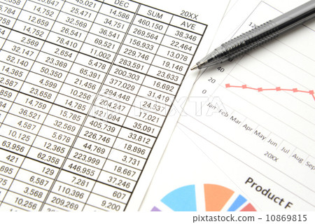 Business chart and ballpoint pen Business chart and ballpoint pen 10869815