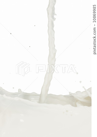 milk splash 10869985