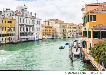 Beautiful romantic Venice Beautiful romantic Venice 10871169