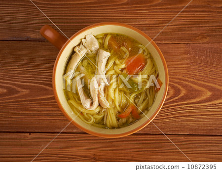 tokmach-Chicken soup 10872395