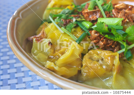 Chinese food Chinese food 10875444