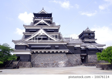 Honmaru Gotemba of three major castles in Japan, Kumamoto castle 10876114