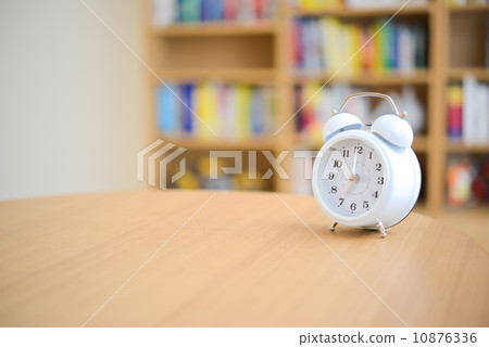 Alarm clock Alarm clock 10876336
