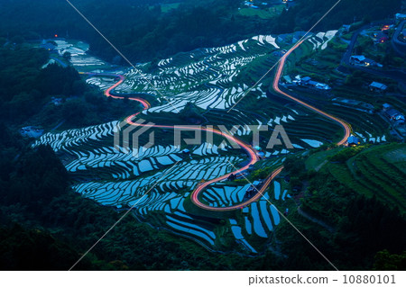 Light traces of Maruyama Senjyoda and car at evening 10880101