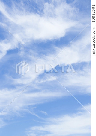 初夏的天空 初夏的天空 10882591