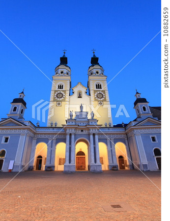 twilight view of Brixen cathedral 10882659