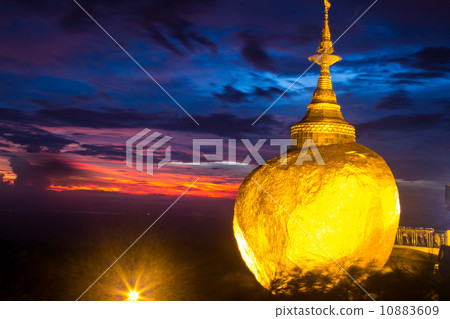 golden rock 10883609