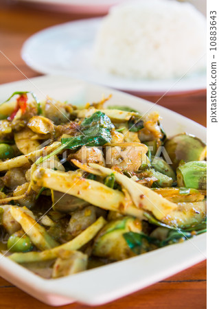 Curry fish. 10883643