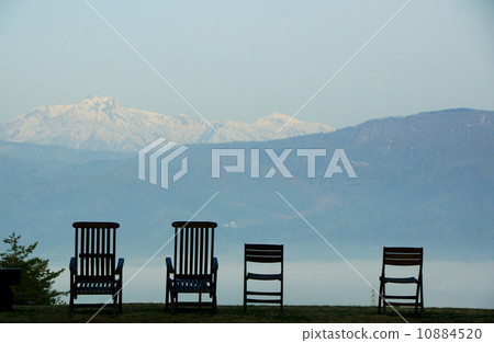 Sky and mountains, chairs and relax Sky and mountains, chairs and relax 10884520