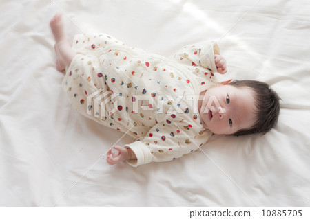 嬰兒1個月大 嬰兒1個月大 10885705