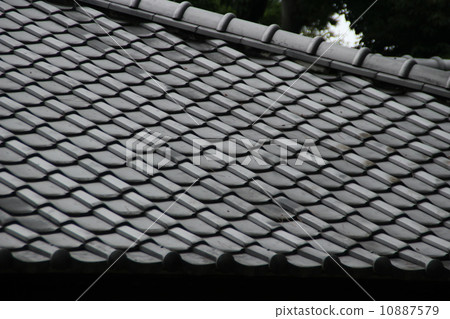 Tile roof 10887579