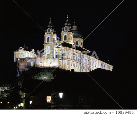 Merk Abbey Merk Abbey 10889496