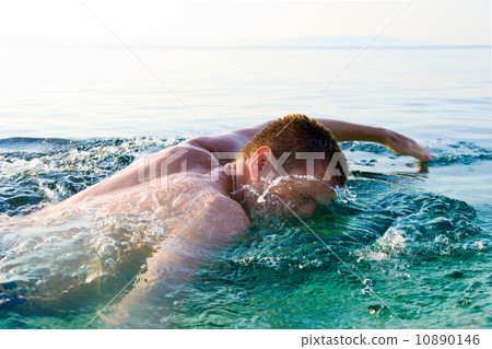 swimming man 10890146